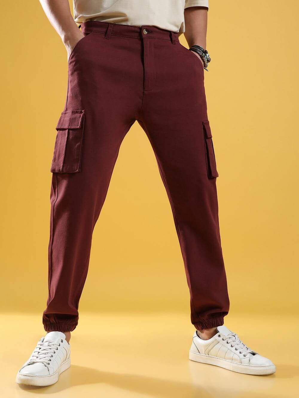 Campus Sutra Men's Poly Cotton Cuffed Hem Cargo Pant